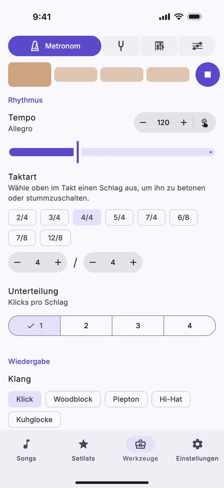 Der Tab „Metronom“ auf einem iPhone, mit Tempo, den Schlägen des Takts und den Einstellungen.