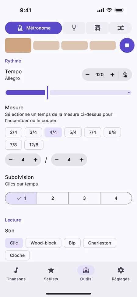 L’onglet Métronome sur un iPhone, avec le tempo, les temps de la mesure et ses réglages.